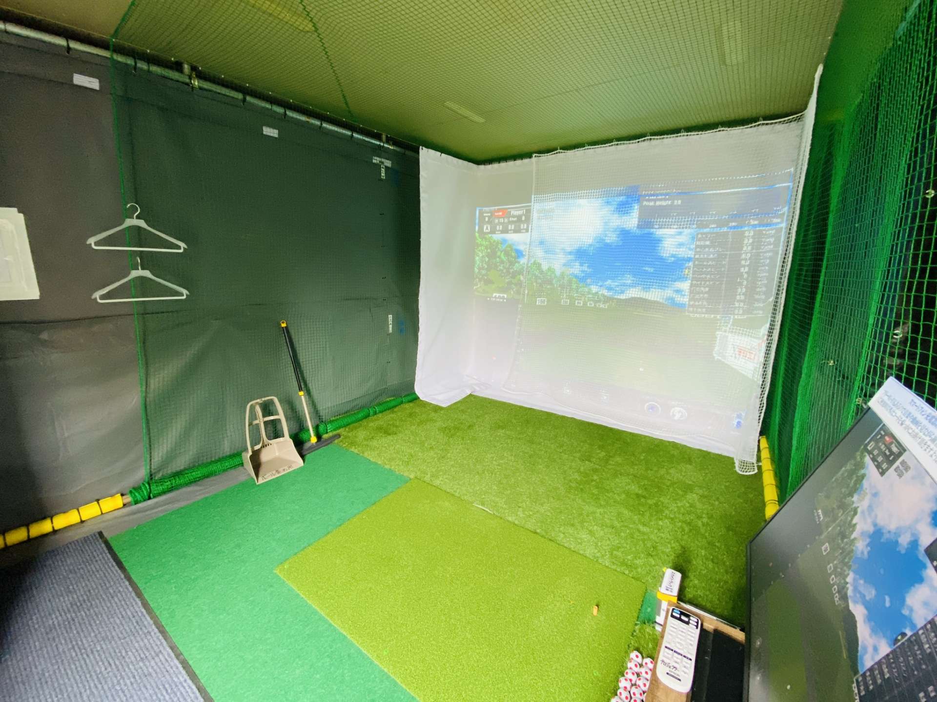 『自宅にシミュレーションゴルフ！』を完全再現した東京葛飾のゴルフ練習場｜ゴルフスタジオM
